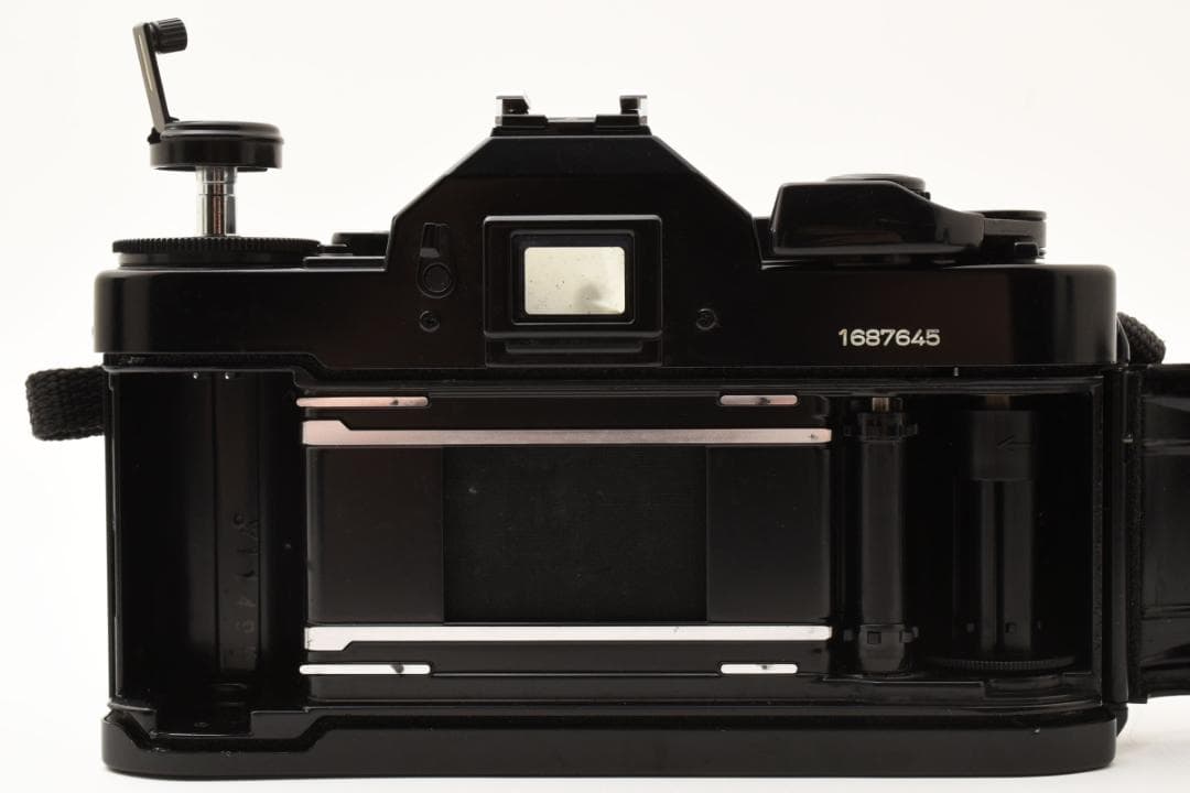 美品 CANON キャノン A-1 フィルムカメラ モルト新品交換済 B477