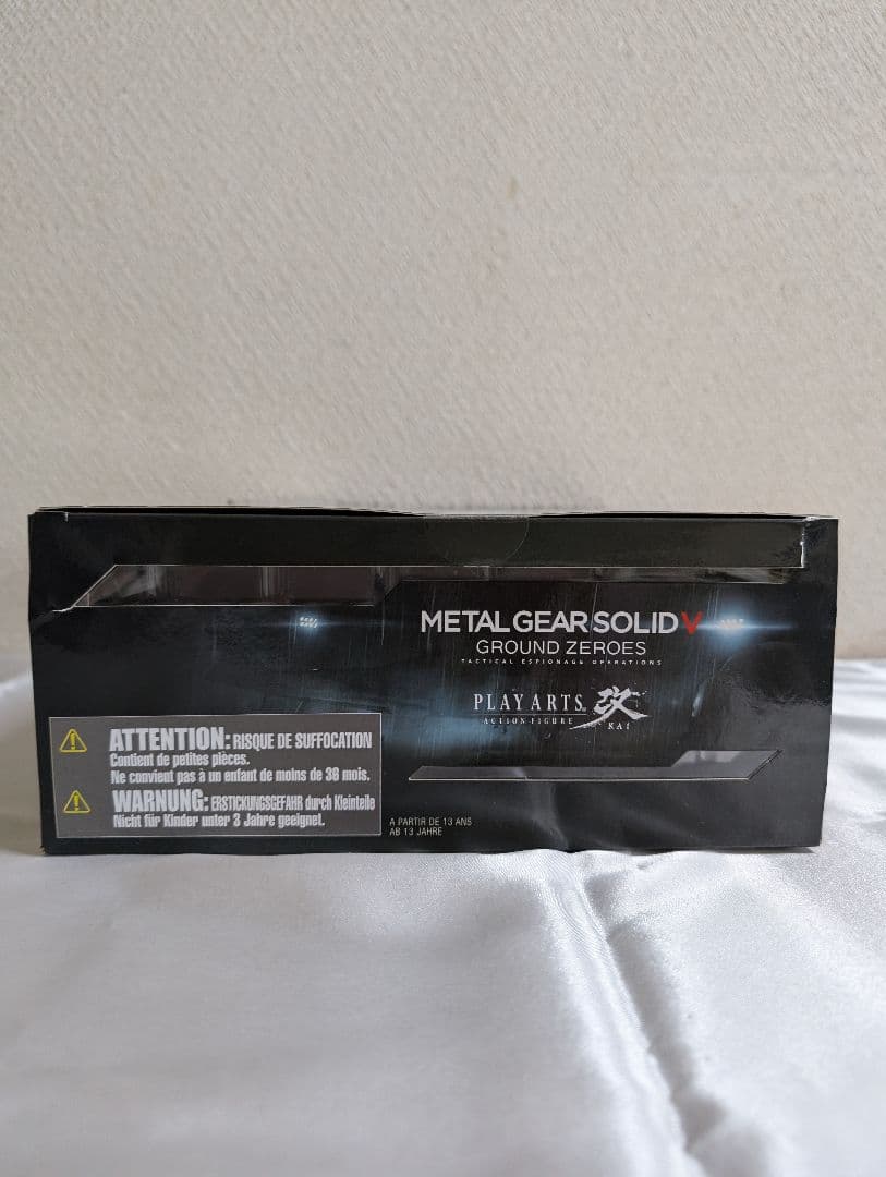 ミリタリー L GEAR SOLID V: GROUND ZEROES SNAKE