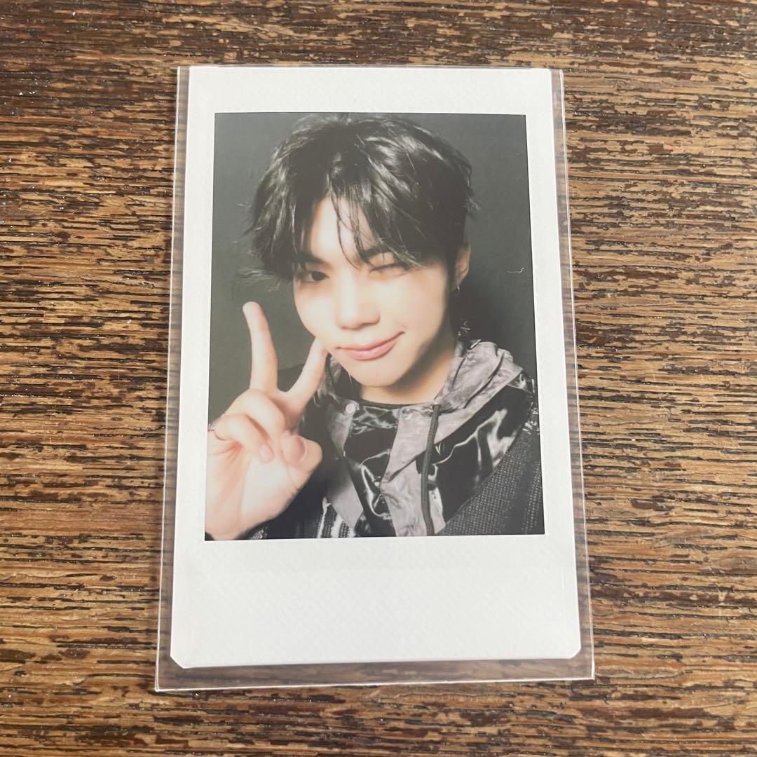 ZB1 ZEROBASEONE ゴヌク サイン チェキ ポラロイド トレカ