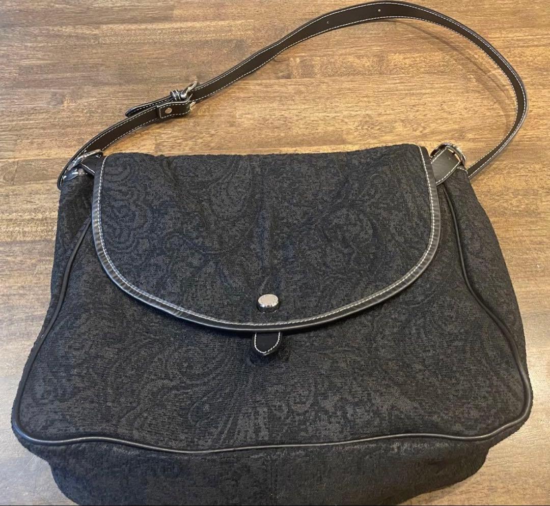 A VACATION アヴァケーション KIKI ショルダーバッグ