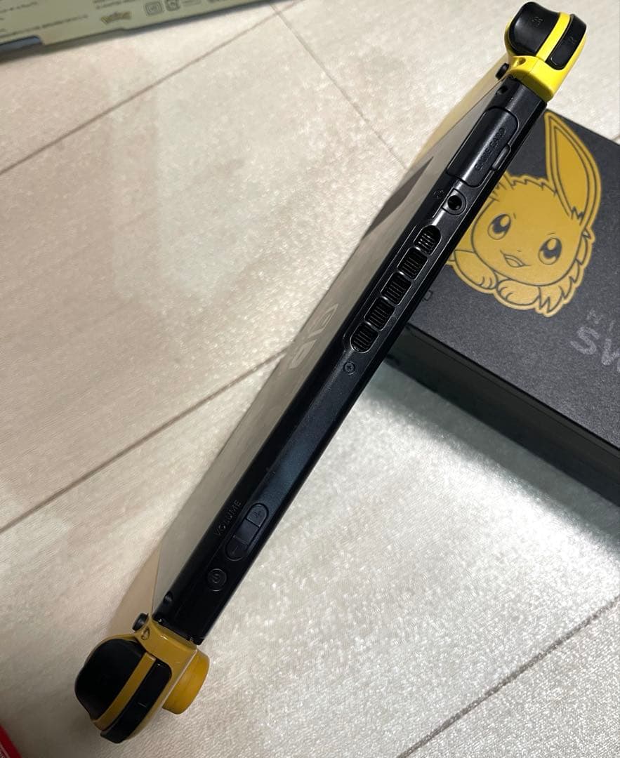 Nintendo Switch 本体 let's goイーブイ