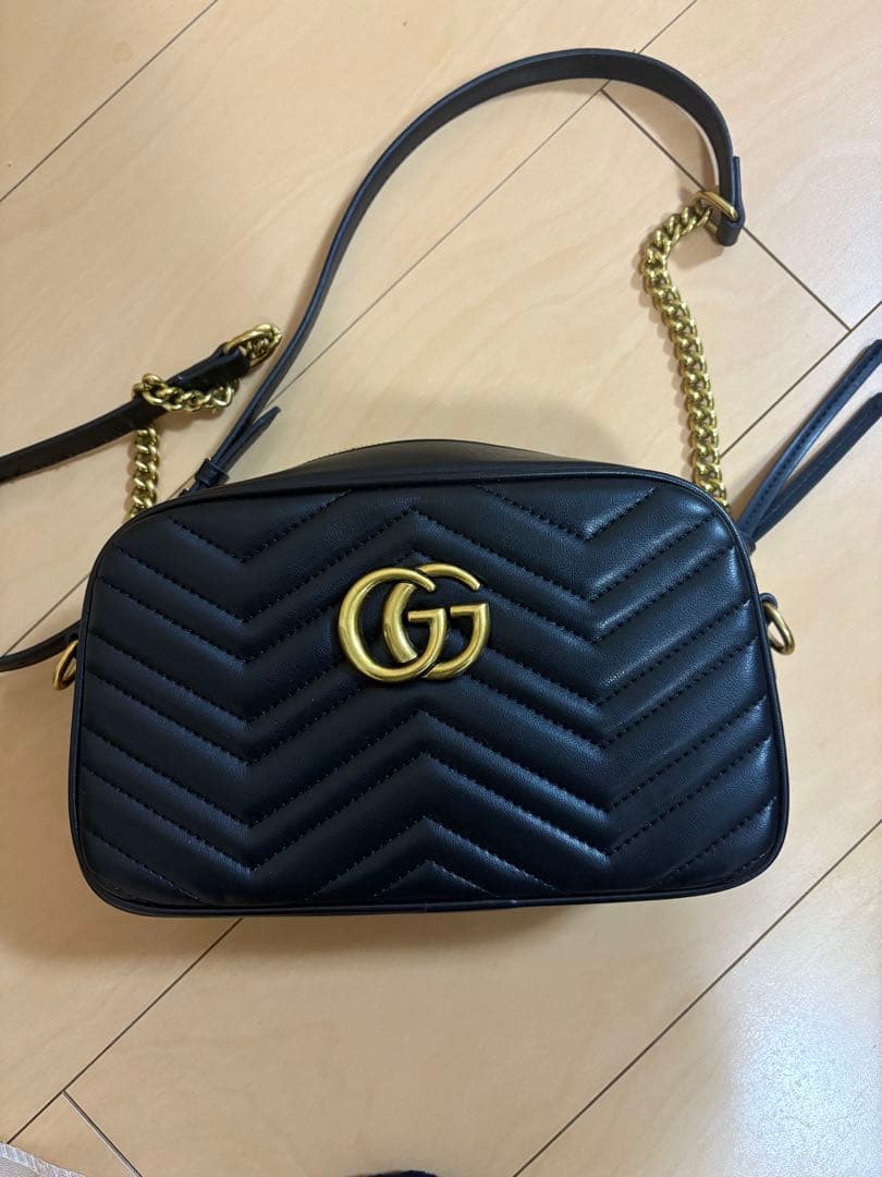 GUCCI グッチ ショルダーバッグ