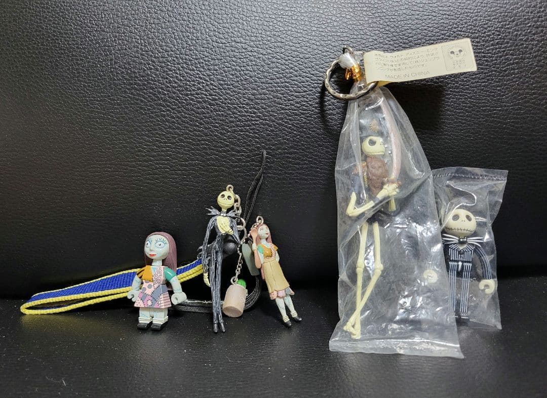 ナイトメアー・ビフォア・クリスマス　フィギュア、腕時計など　まとめ売り