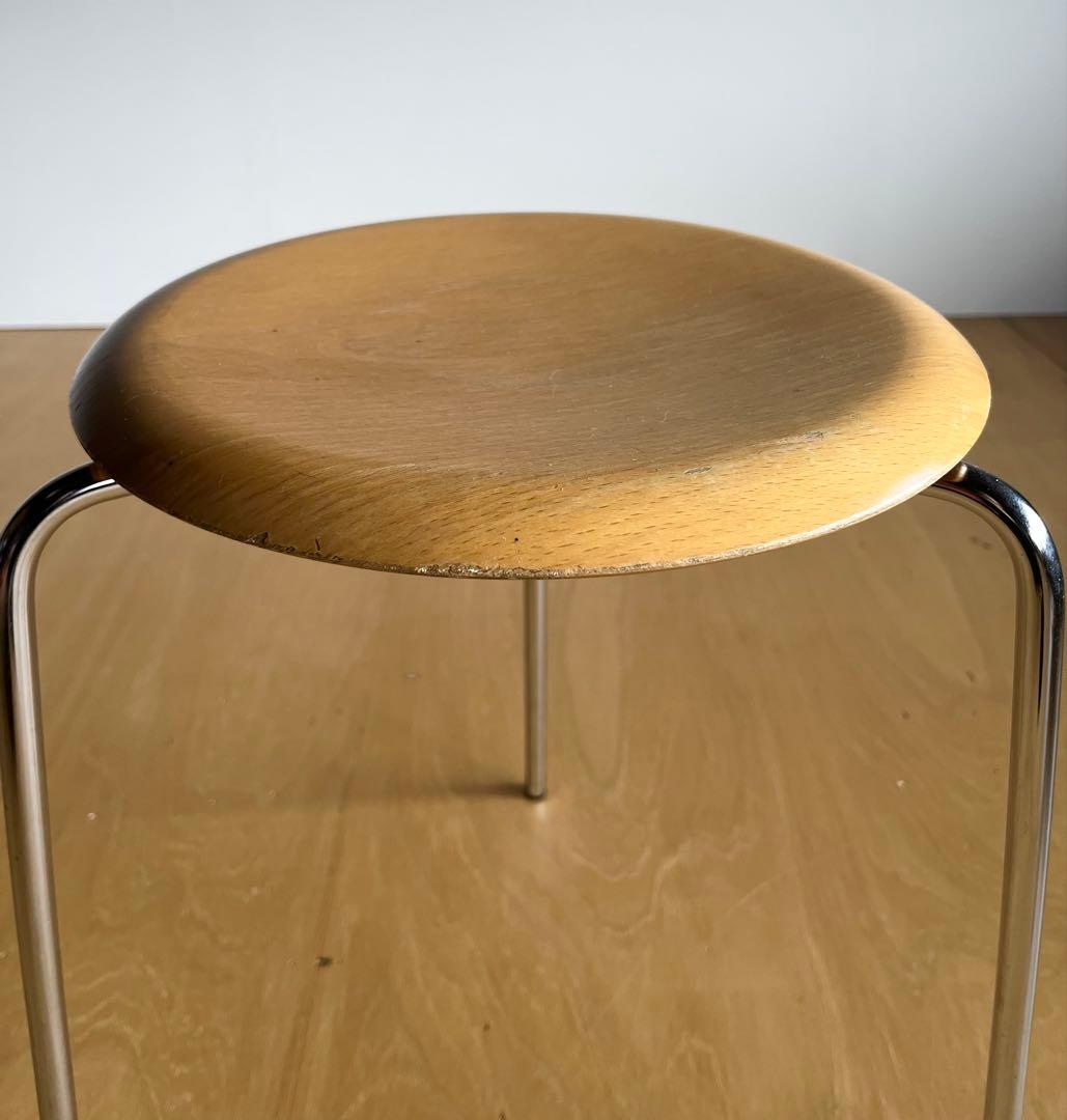 スツール Arne Jacobsen 3170 FRITZ HANSEN
