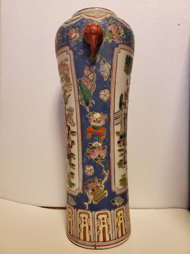 中国古玩 大清同治年製 粉彩人物図獣耳花瓶