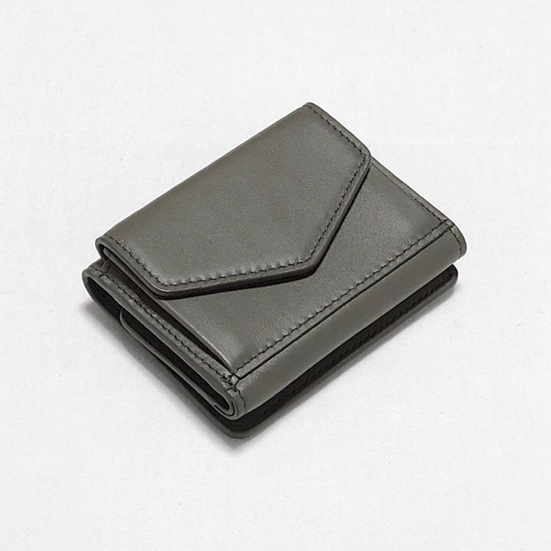 新品未使用】メゾンマルジェラ スリーフォールドウォレット 財布