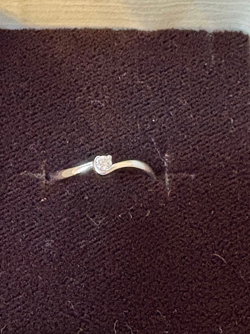 エテ　ダイヤモンドリング K 18、0、0５ct WG I I号