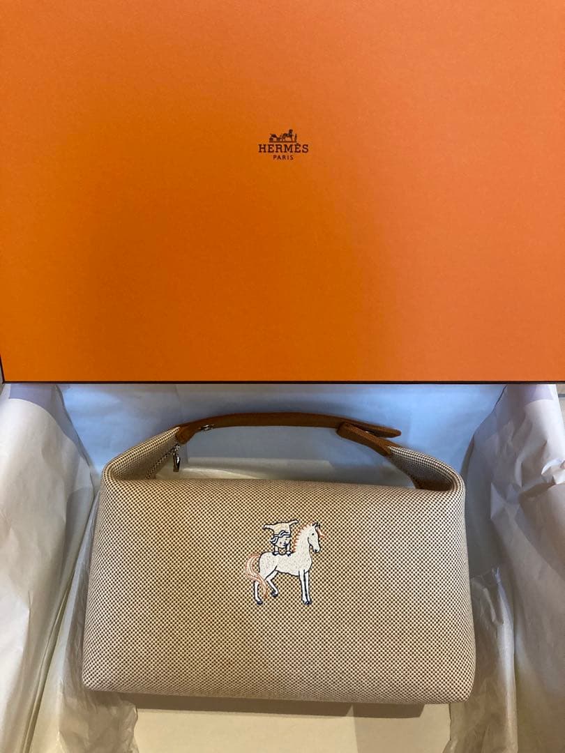 雪の街並み モノクロ写真 永島 浩ニ 2024