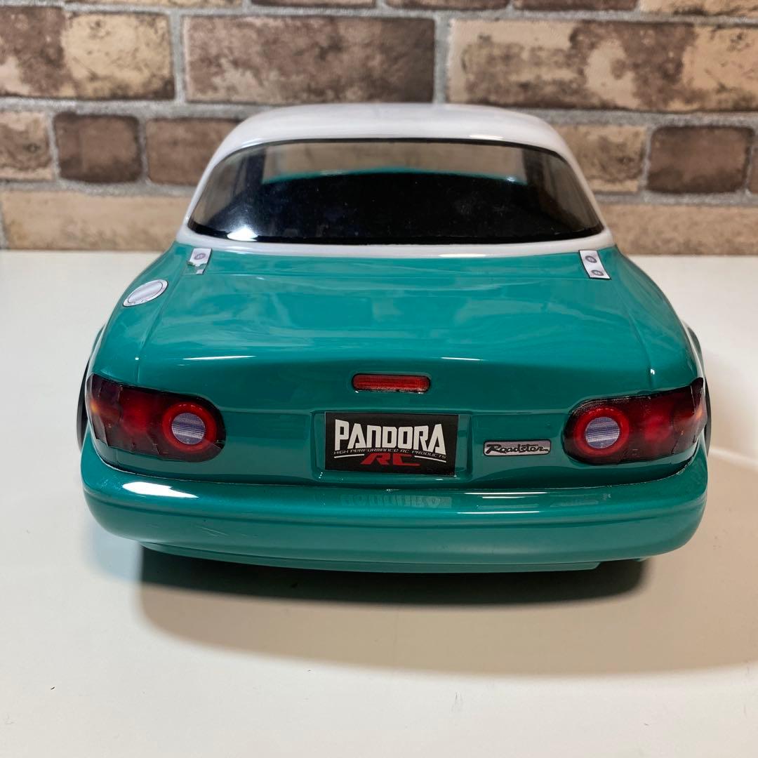 京商　RC　フェーザーD2　シャーシのみ　ボディ、タイヤ付き　ドリラジ　ドリフト