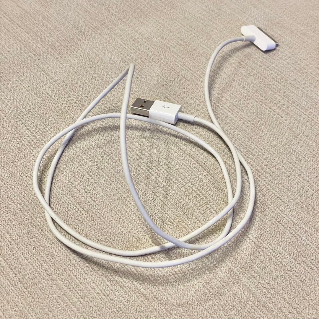 美品】Apple iPod シルバー USBケーブル付き 美品】Apple iPod