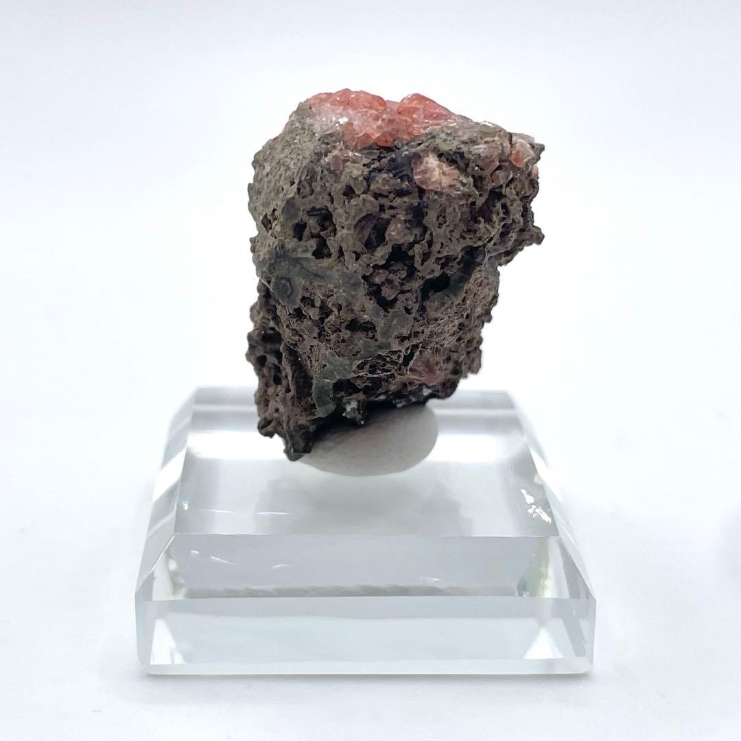 ペルー産 ロードクロサイト(菱マンガン鉱) 鉱物標本