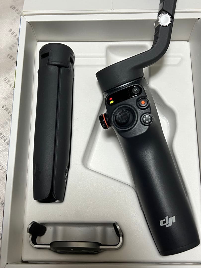 DJI Osmo Mobile 6 スタビライザー - メルカリ