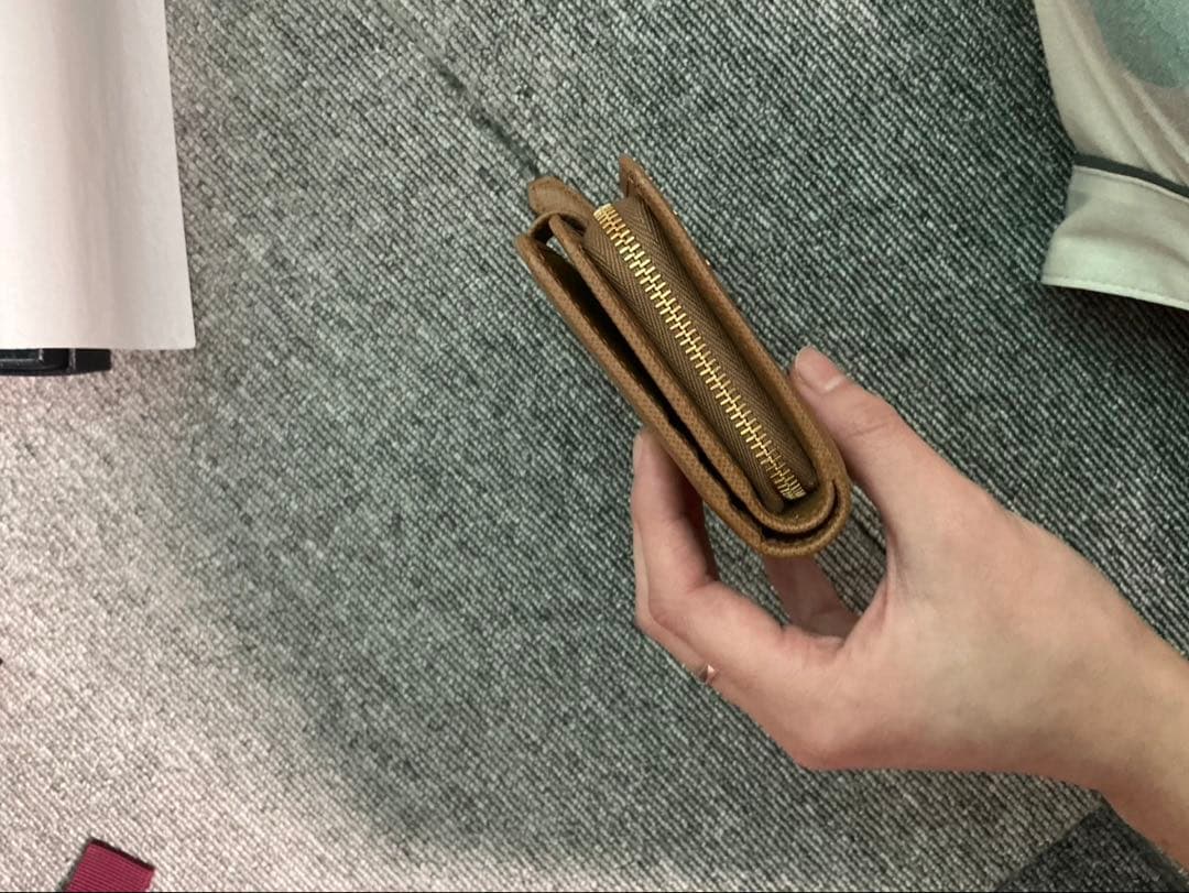 PRADA ブラウン 二つ折り財布　mm23さん専用