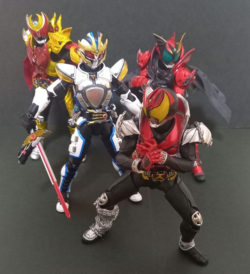 S.H.Figuarts（真骨彫製法）仮面ライダーキバ他3体セット - 特撮人気