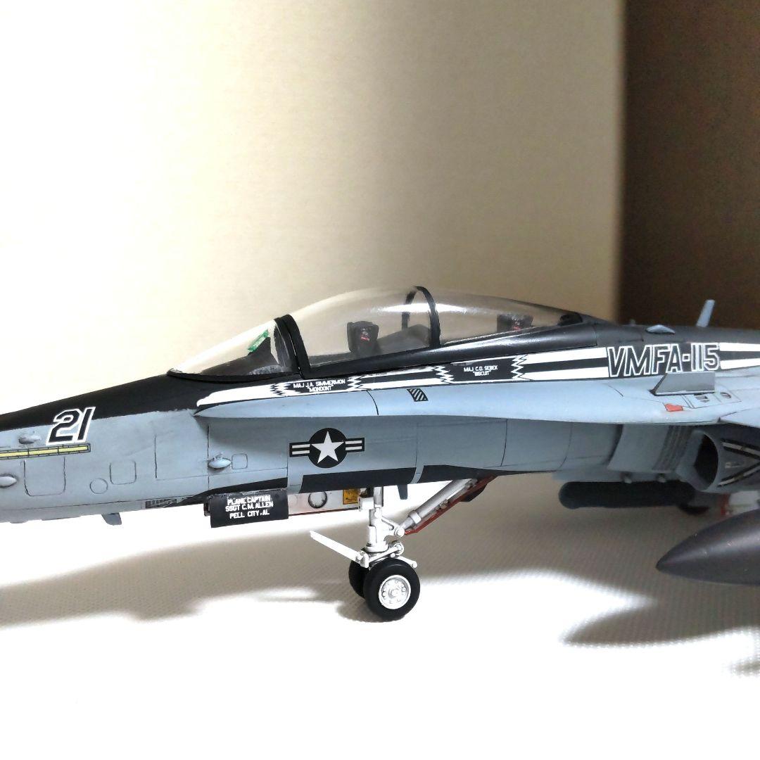 戦闘機プラモデル完成品1/72ハセガワF-18ホーネット