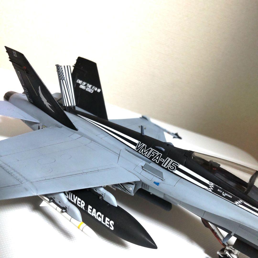 戦闘機プラモデル完成品1/72ハセガワF-18ホーネット