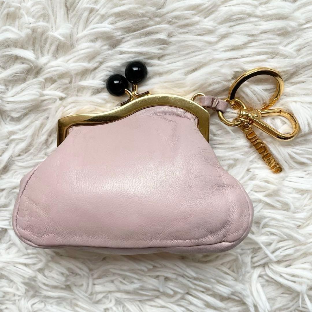 希少 美品 miumiu レザー がま口 ケース フロスティピンク