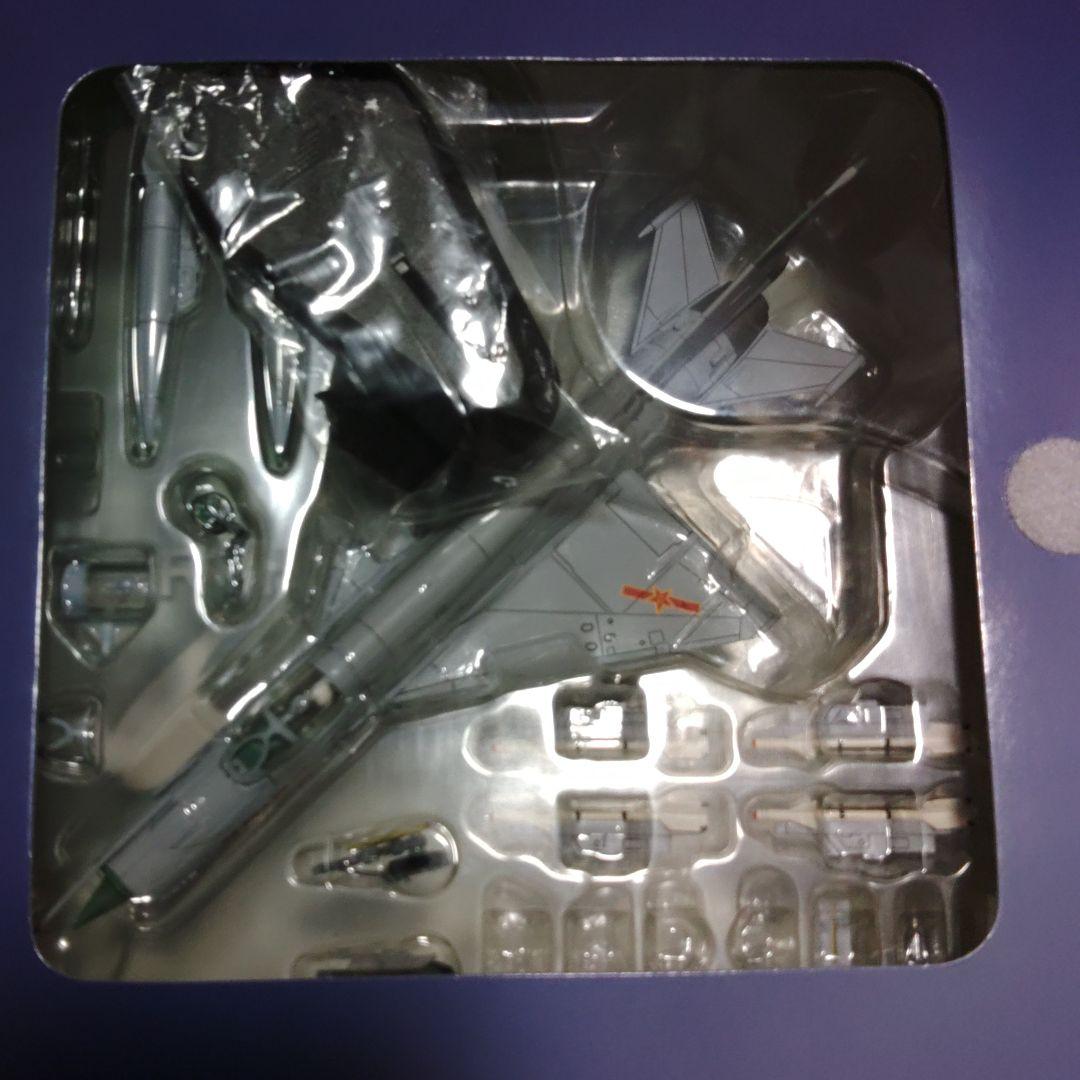 ホビーマスター 1/72 中国空軍 J-7D