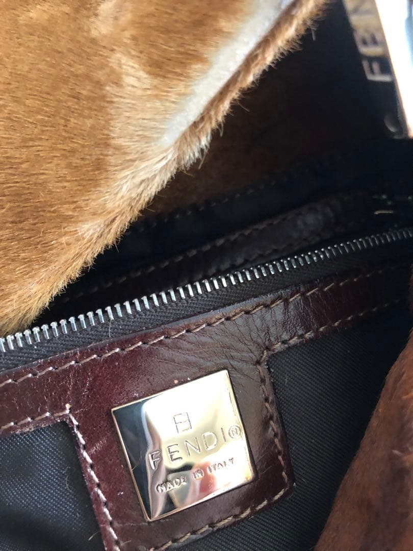 FENDI フェンディ　ハラコバッグ　ショルダー