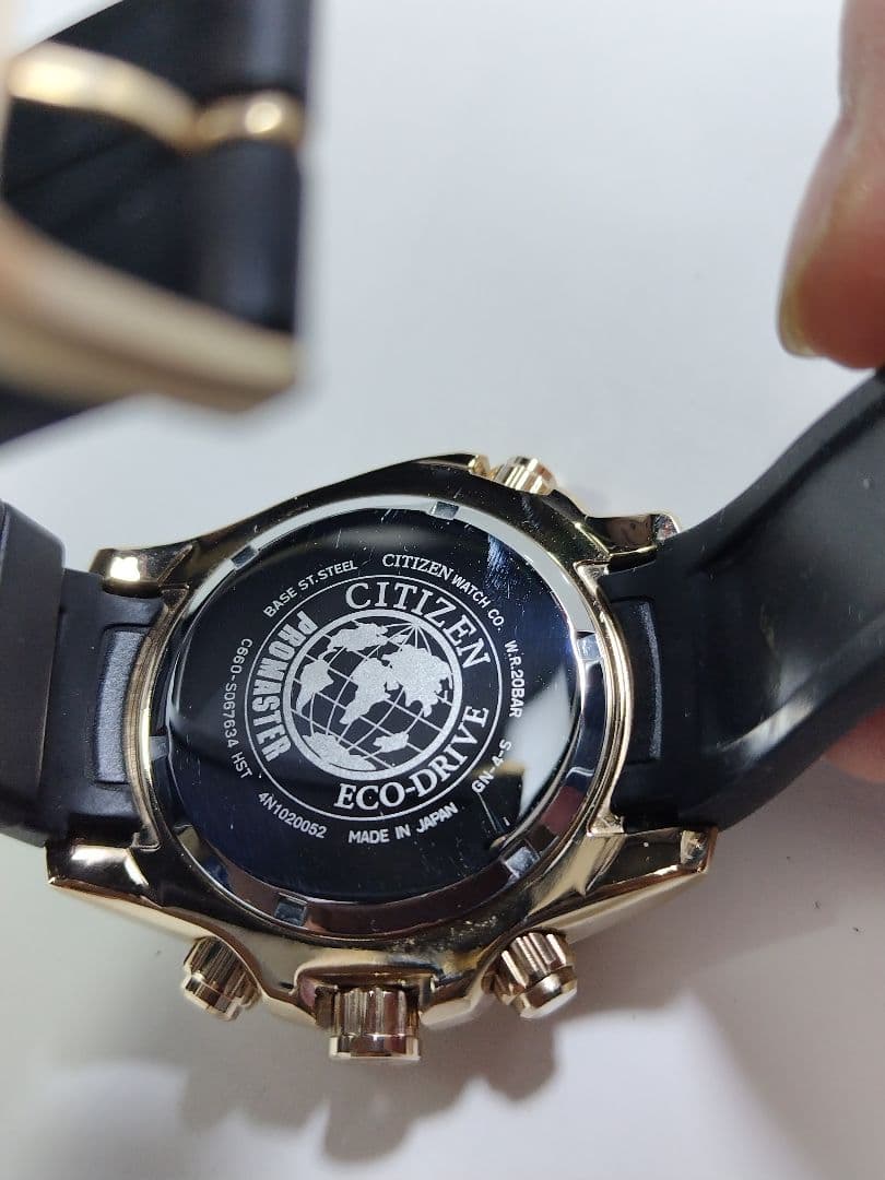シチズン プロマスター海外モデル　20気圧防水　エコドライブ　レースタイマー