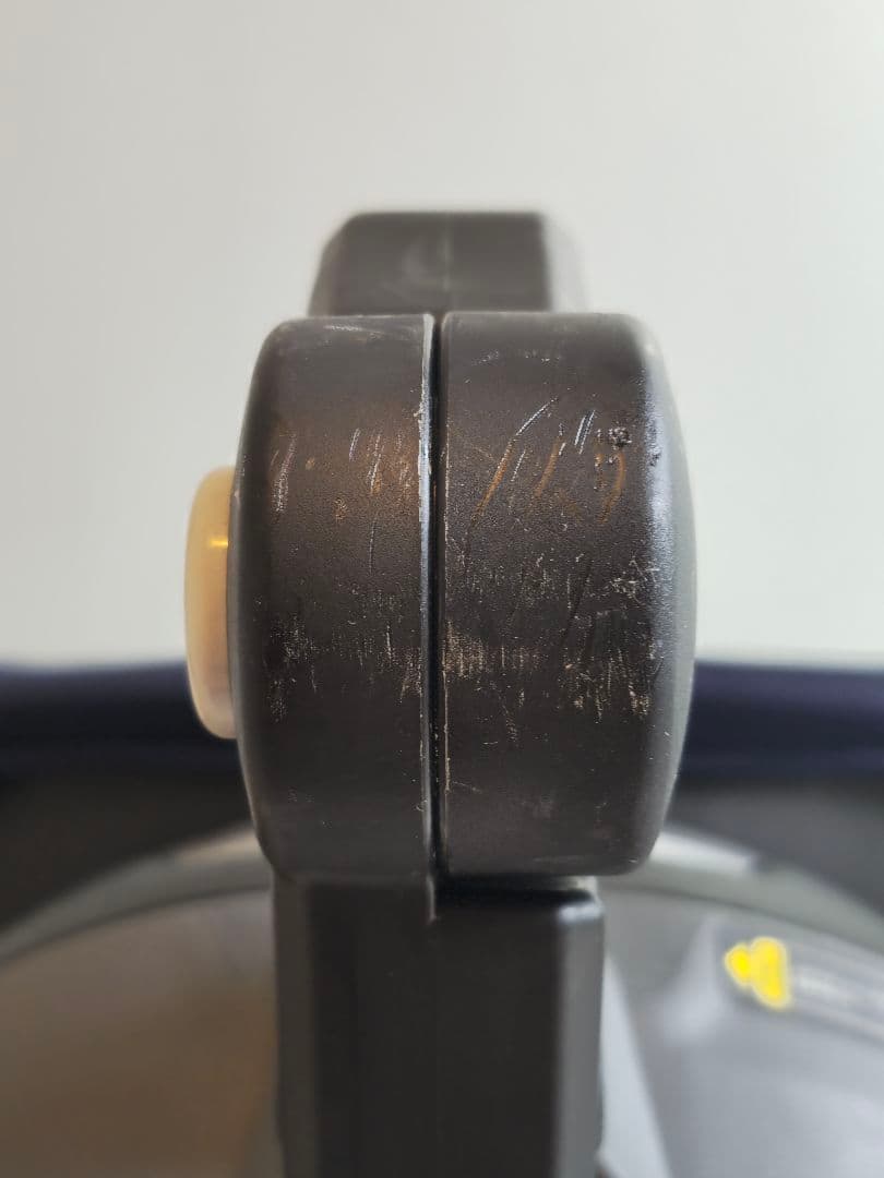 p*i様 コンビ combi ISOFIX チャイルドシート