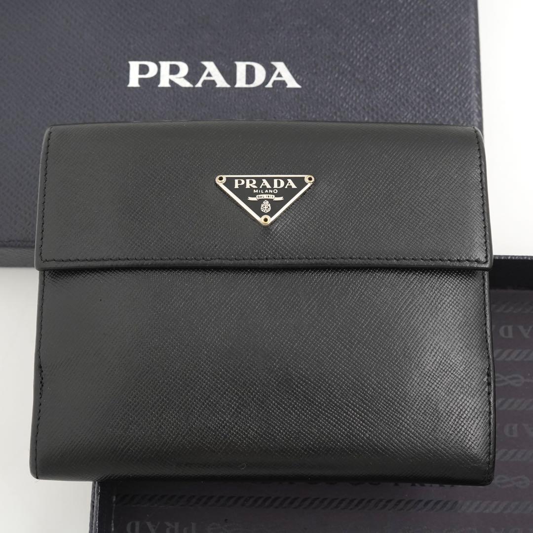 未使用に近い✨PRADA ミニ財布三角プレートサフィアーノレザーブラック