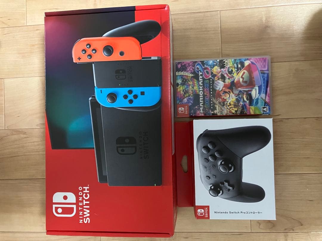【中古】switch 本体　プロコンとマリオカート付き