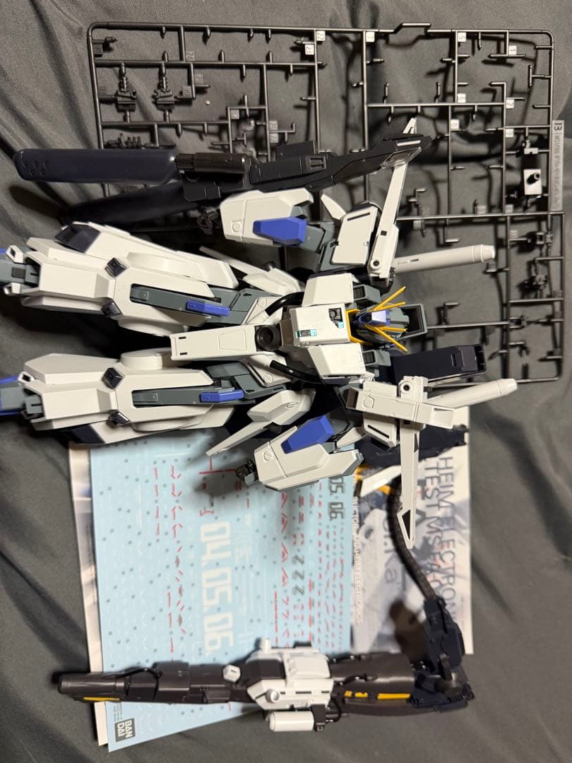 MG FAZZver.ka 素組み完成品 MG FAZZ Ver.Ka W18【ぷらもっち】