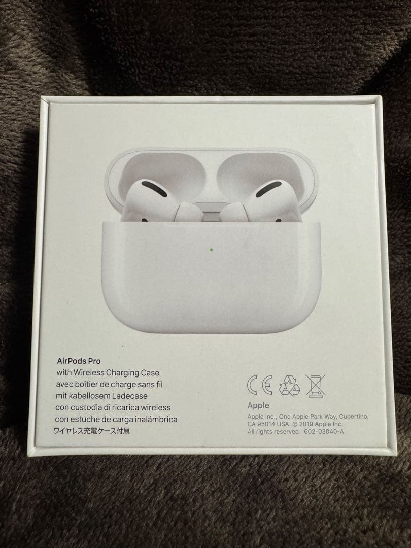 Apple AirPods Pro 第一世代 【中古品•消毒拭き取り済み】 - メルカリ