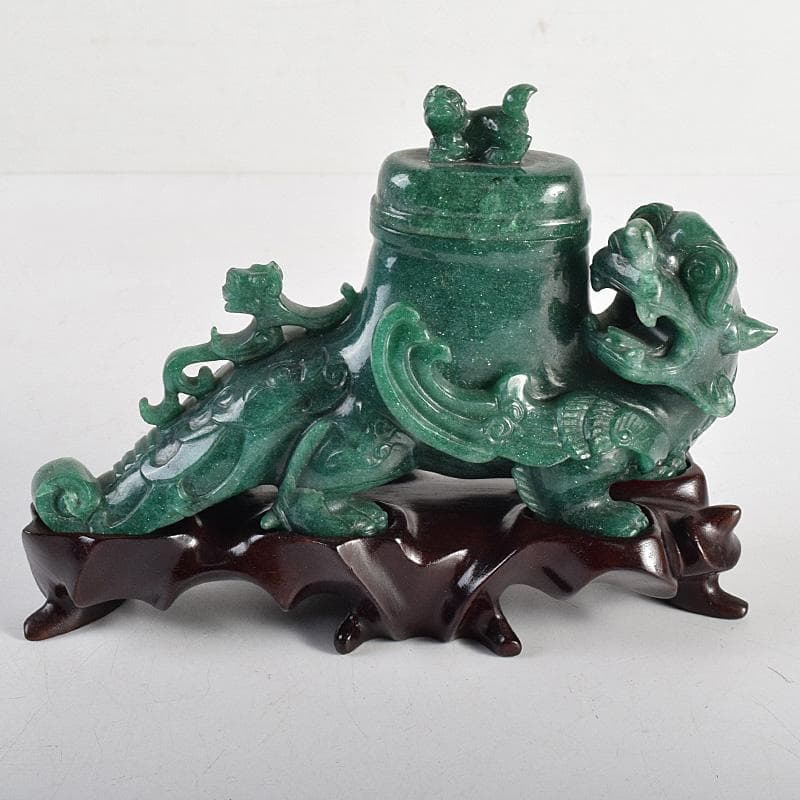 中国 玉石碧玉彫刻 神獣形 飾壷 置物 唐木台付 U R8768 - メルカリ