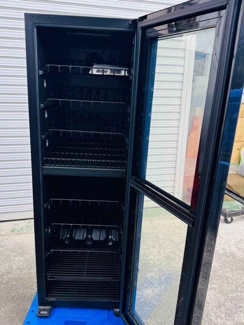 9r8 フォルスタージャパンFJN-100G(BK) ワインセラー 2016年製