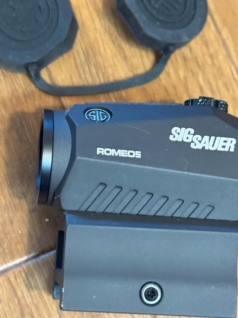 SIG SAUER ROMEO5　ドットサイト 　実物