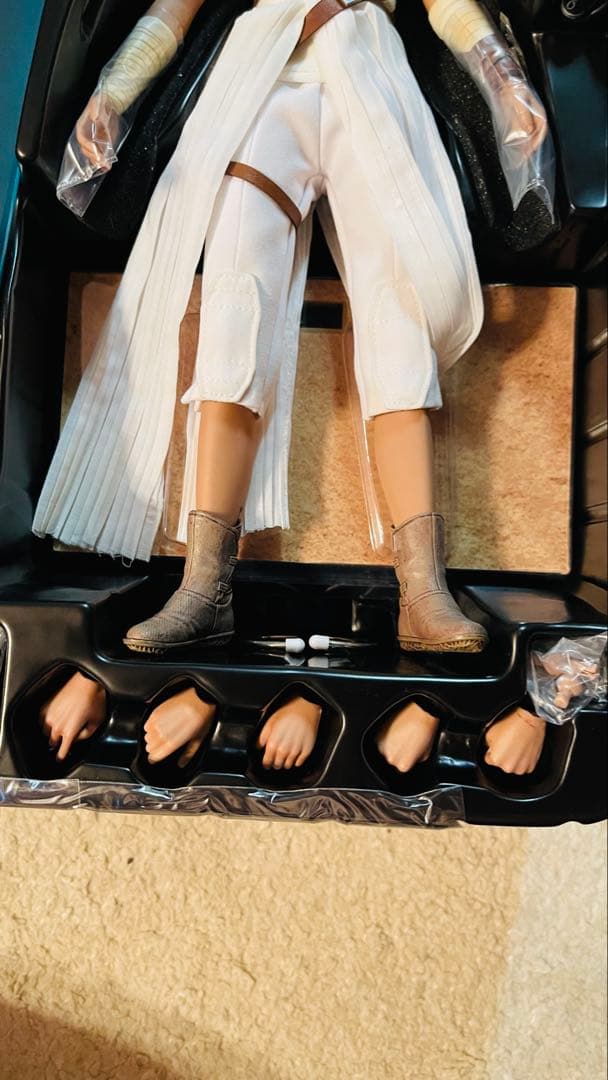 美品 レイ スターウォーズ ホットトイズ マスターピース フィギュア