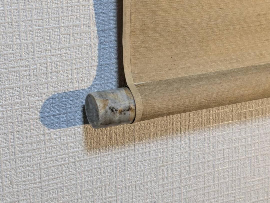 【真作】掛軸　三尾の小魚図　洒脱な筆遣い　淡彩魚図　素朴な味わい　T110