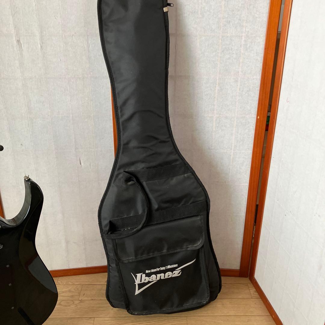 r*d様 ジャンク　Ibanez エレキギター ブラックとギターケース付き