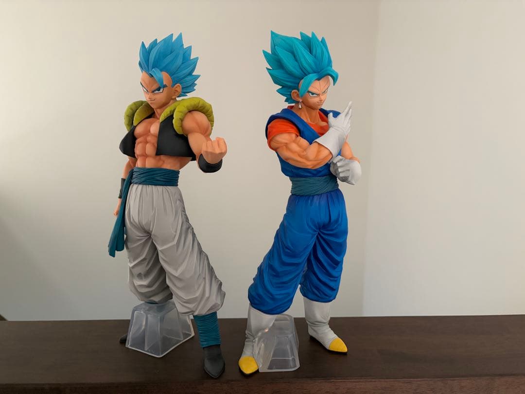 ドラゴンボール 一番くじ エクストリームサイヤン ゴジータブルー