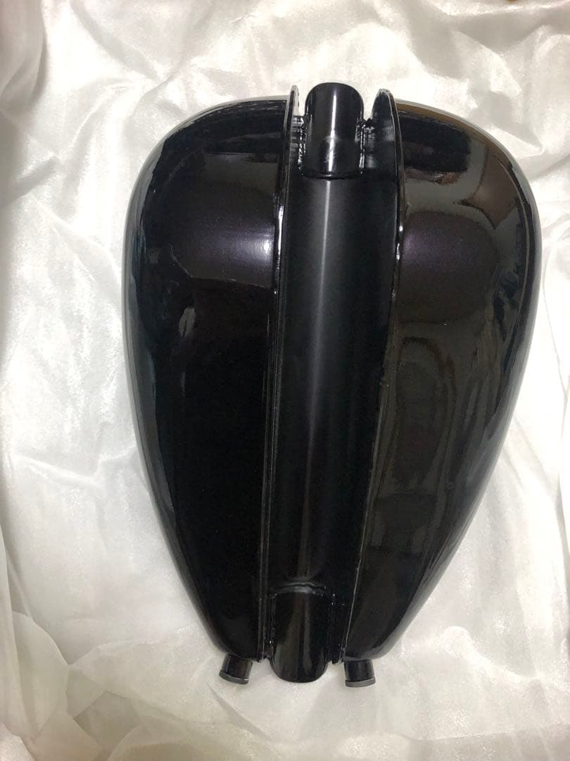 ピーナッツタンク塗装済み未使用