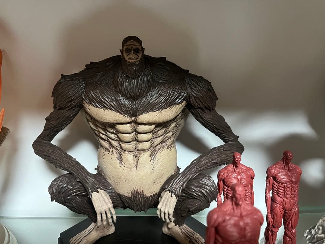 進撃の巨人一番くじ ラストワン 終尾の巨人　超大型巨人　獣の巨人フィギュアセット