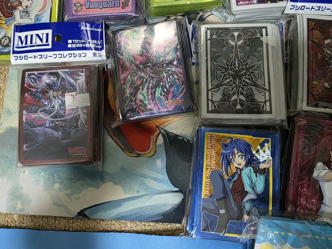 ヴァンガード未開封スリーブセットパワーカウンター赤※一部開封済有