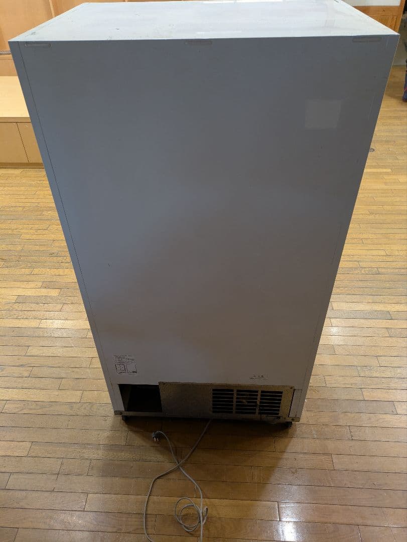 Y*s様 業務用　サンデン 冷蔵ショーケース MU-179X 299L　キリン