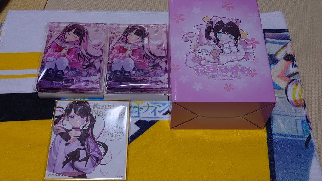 ぶいすぽ　花芽なずな　グッズ