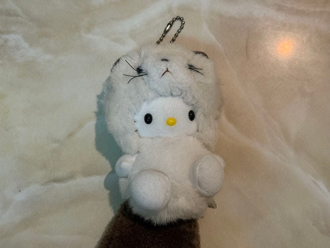 【ハローキティ】2002年製 ハローキティのしっぽ倶楽部 キーホルダー 冬季限定