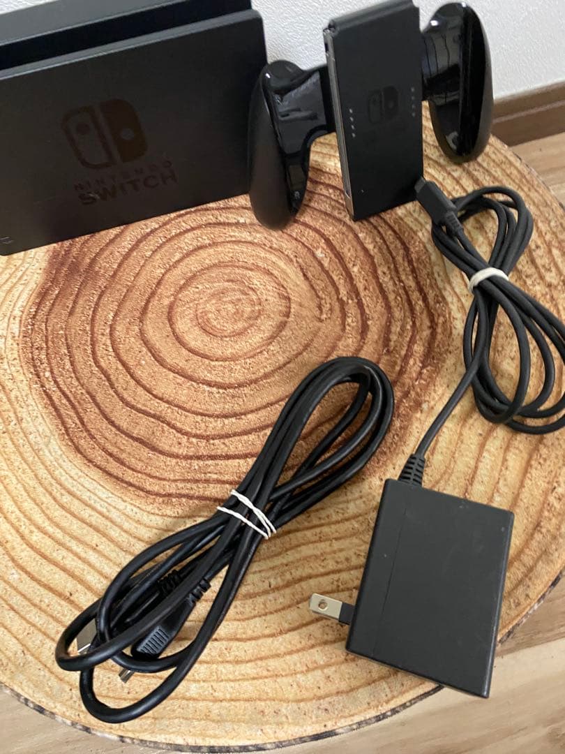 Nintendo Switch ニンテンドースイッチ本体　GRN/BLU 箱無し