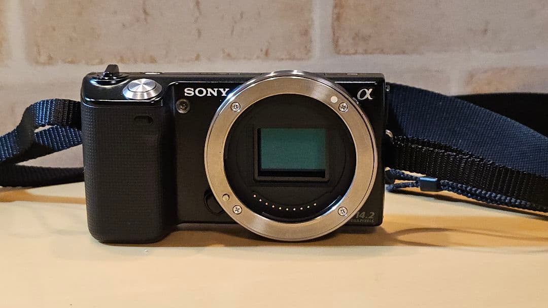 SONY ミラーレスカメラ NEX-5R ボディバッテリー他
