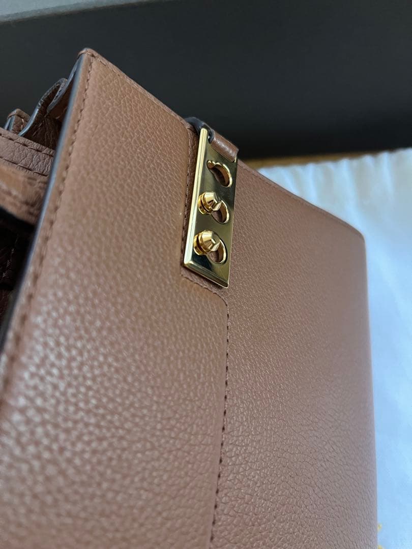 【sale】デルヴォー　delvaux タンペート　クラッシュ　美品