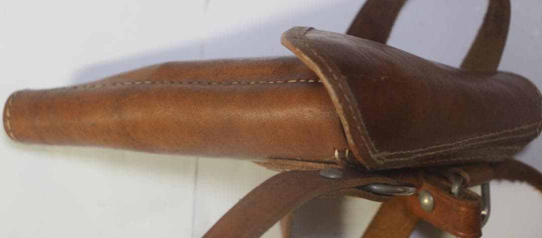超貴重 旧陸軍 94式自動拳銃用革製レプリカホルスター 中古品