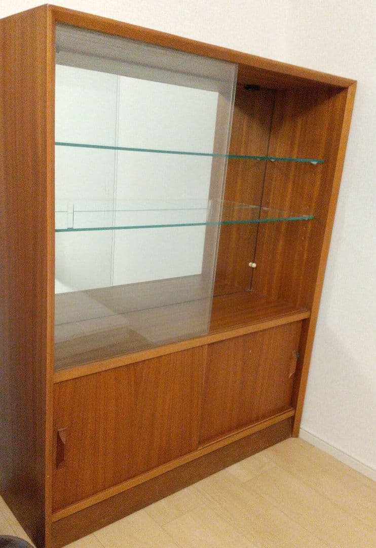 送料込】Herbert E.Gibbs チーク材 ヴィンテージキャビネット イギリス