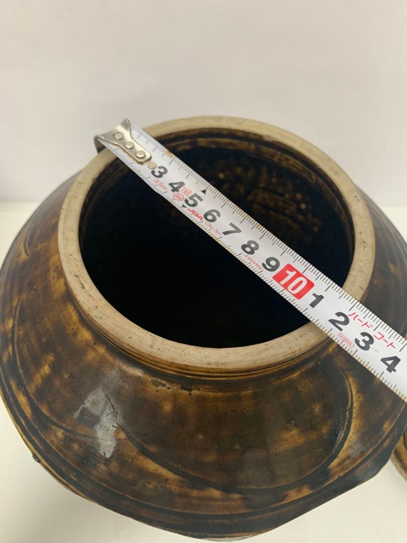 李朝　韓国美術　飴釉　面取大壺　 蓋付き　送料込み