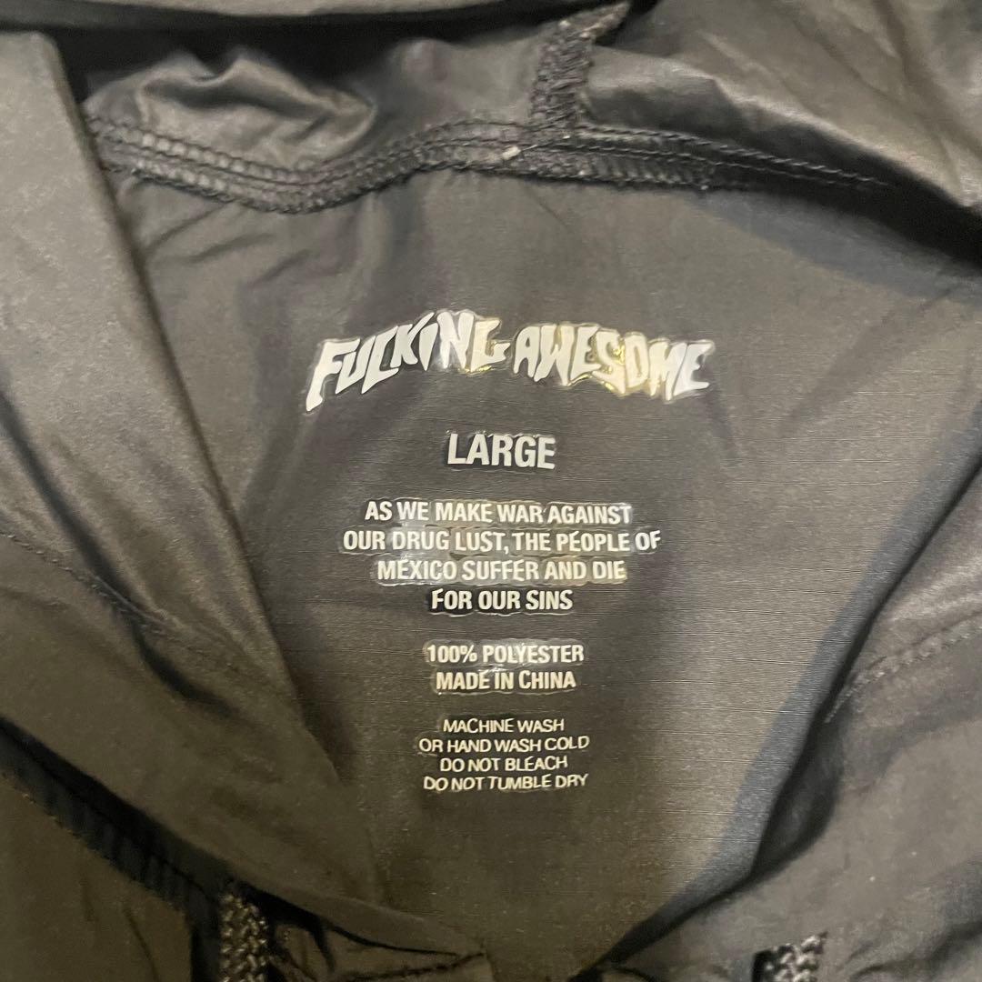 ファッキングオーサム　CUT OFF ANORAK PULLOVER