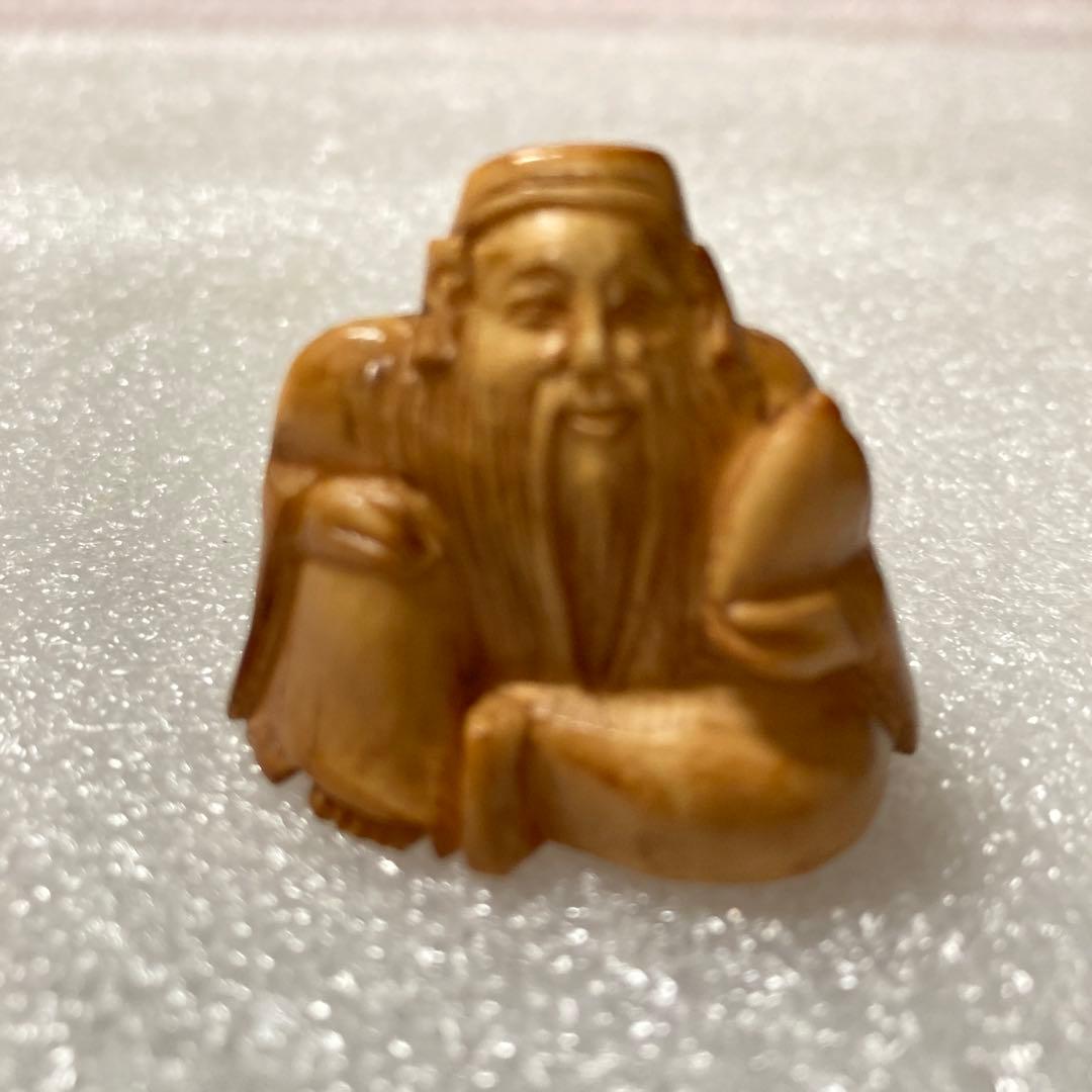 極上天然素材 寿老人彫刻 根付 提げ物 - メルカリ
